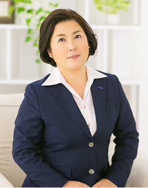 上野貴子
