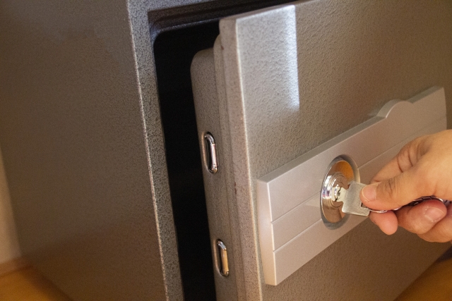 生前整理の通帳や印鑑～安全な保管方法と注意点のイメージ画像